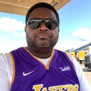 Meet your Posher, Phillip